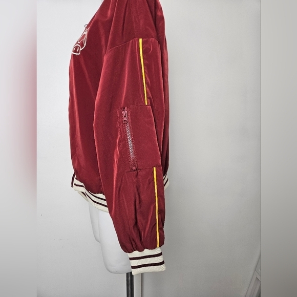 Official mario Kart Bomber Jacket 15/17 juniors - Picture 10 of 10